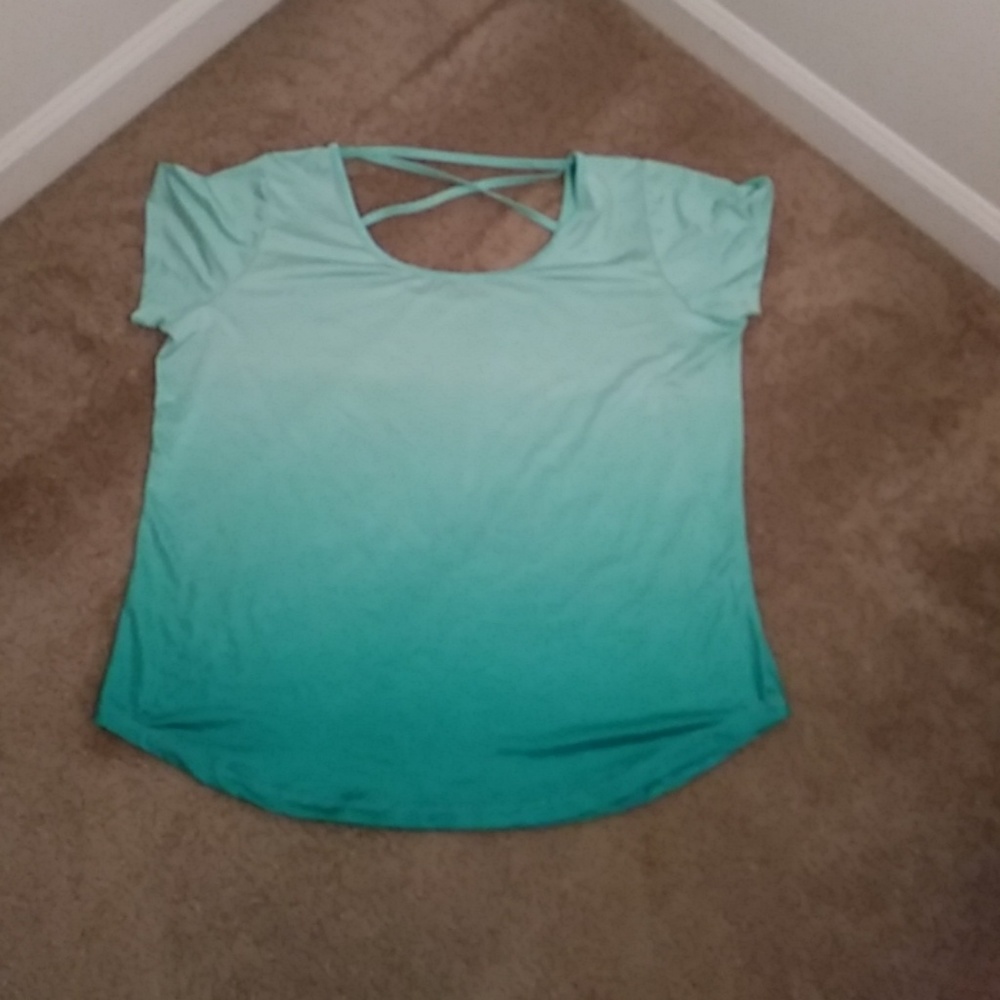 Workout cross chest top